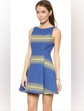 Alice + Olivia Holis Striped Jacquard A Line Dress Size 4